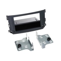 Car radio reduction frame for Smart Fortwo